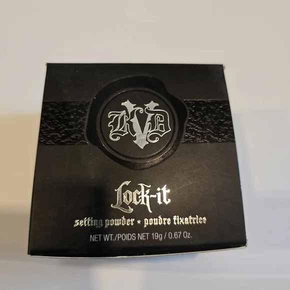 KVD Lock-It Setting Powder - Picture 3 of 5